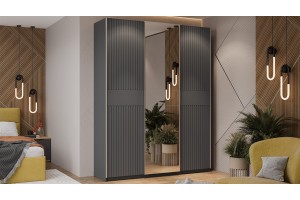 Шкаф-купе с 2 глухими и 1 зеркальной дверями Оскар Хилтон 1800 Ручка серебро, Серый графит, Графит матовый (Глухой/Зеркало/Глухой)