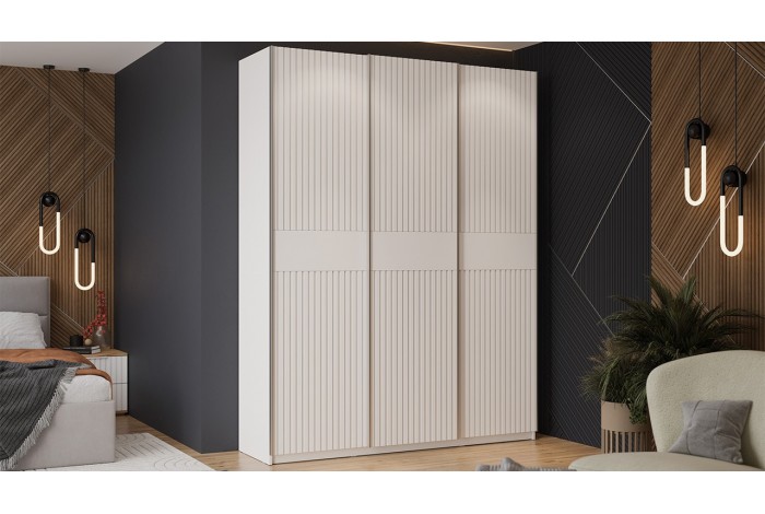 Шкаф-купе с 3 глухими дверями «Оскар Хилтон» 1800 Ручка серебро, Белый снег, Белый матовый (Глухой/Глухой/Глухой)